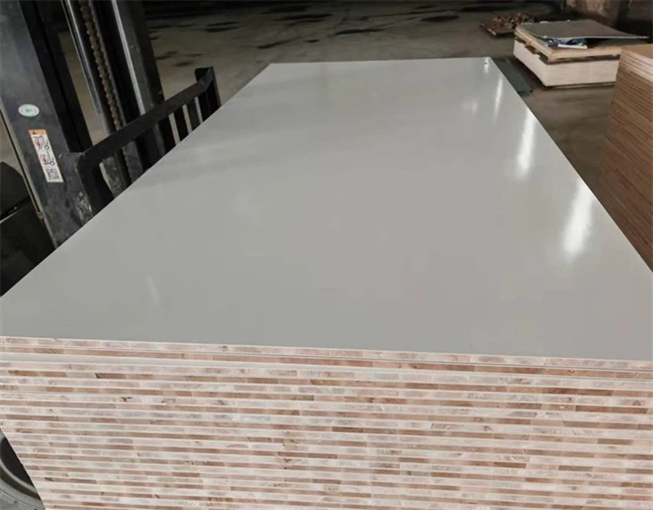 Melamine Faced Back Block Board